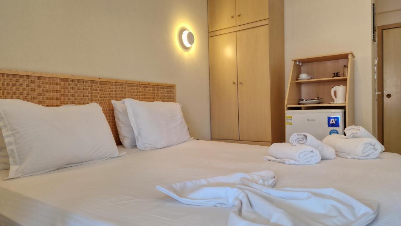Hotel Viky Сарти Екстериор снимка