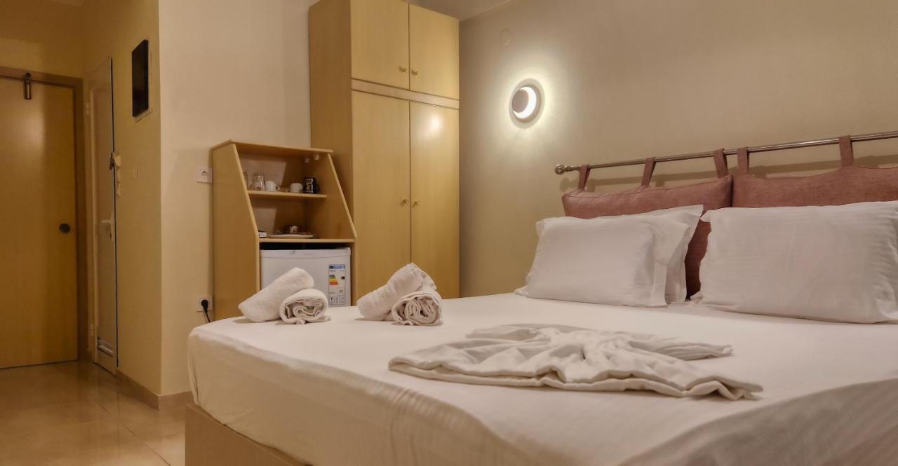Hotel Viky Сарти Екстериор снимка