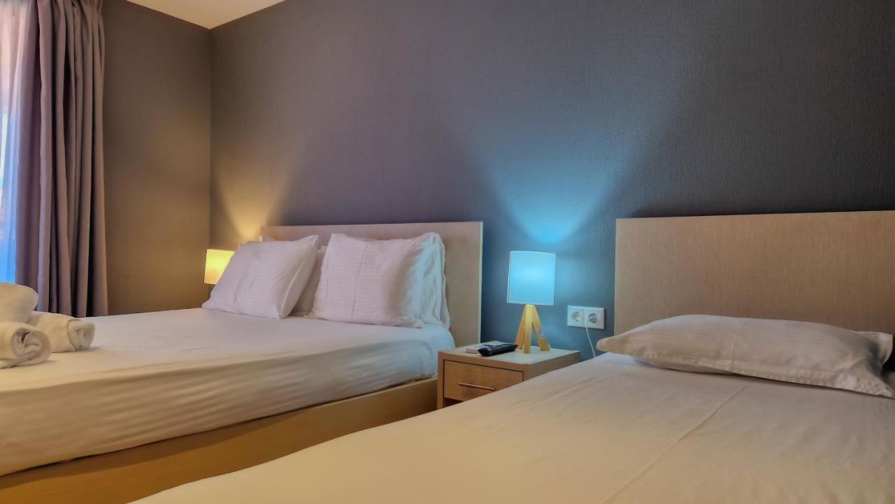 Hotel Viky Сарти Екстериор снимка