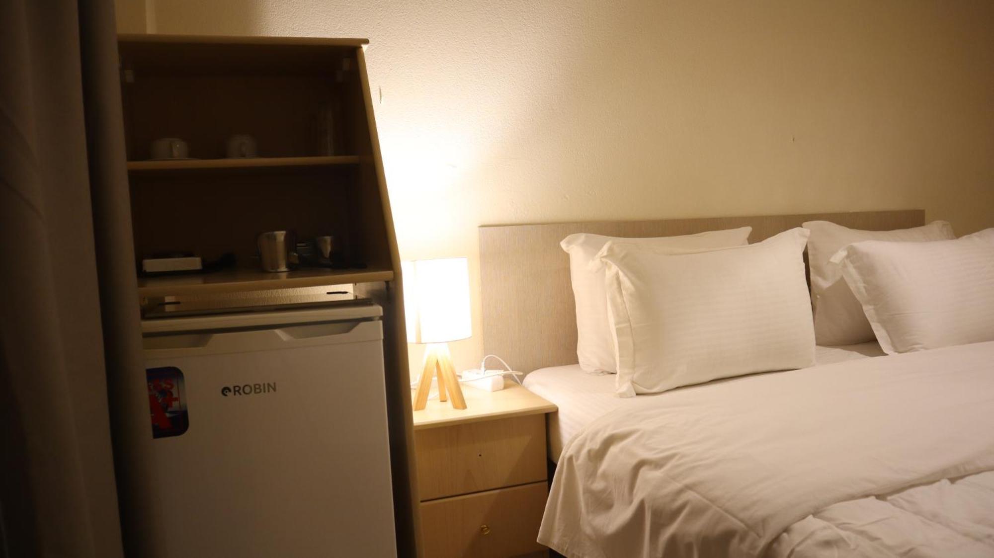 Hotel Viky Сарти Екстериор снимка