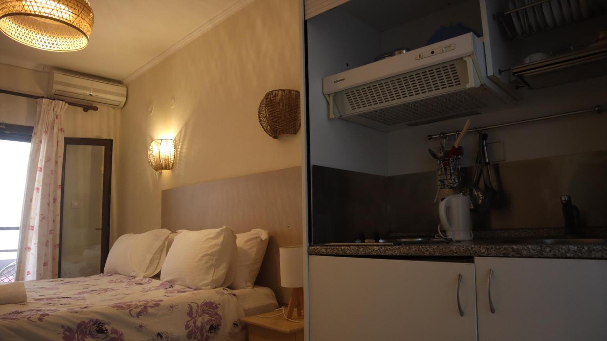 Hotel Viky Сарти Екстериор снимка
