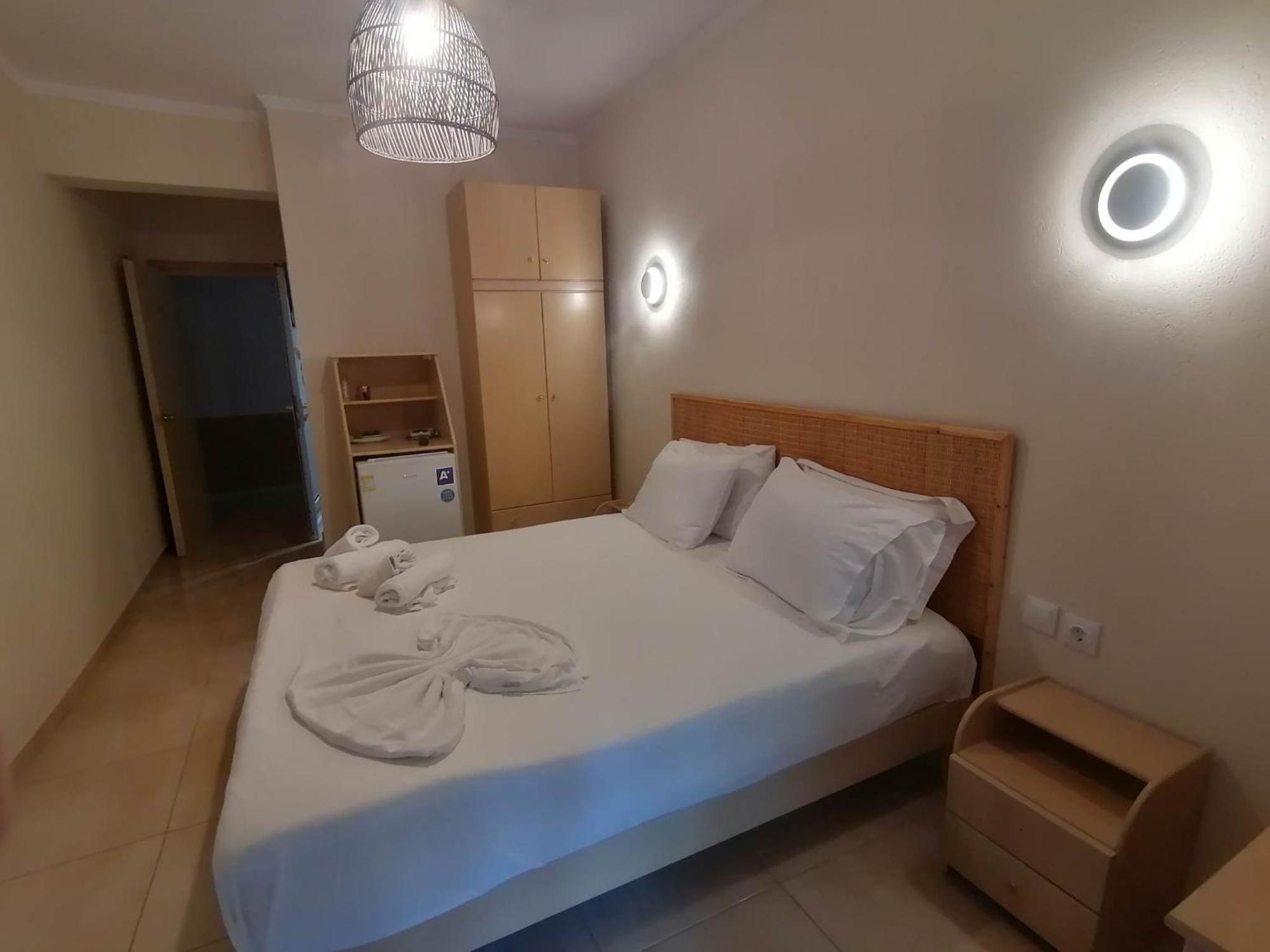 Hotel Viky Сарти Екстериор снимка